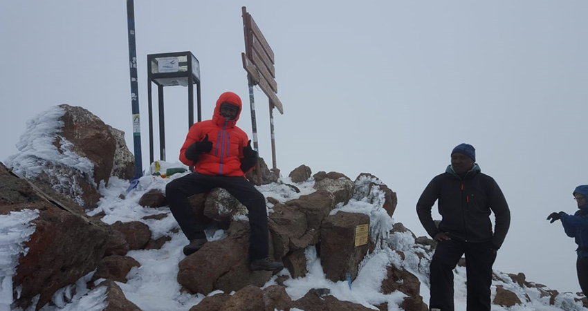 4-days-mount-kenya-climb-naro-moru-sirimon-route